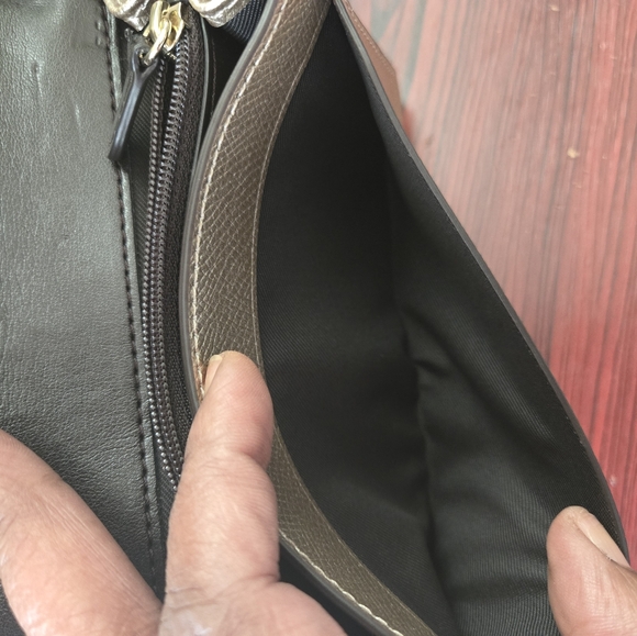 Coach wristlet Metallic Gold - Picture 5 of 7